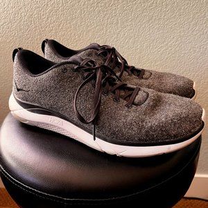 Hoka Hupana Wool, Size 13 Mens